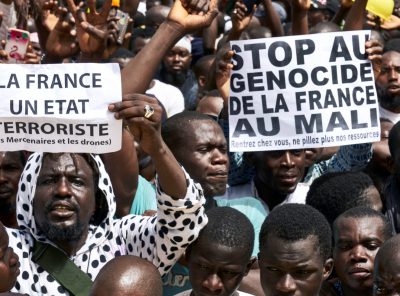 photo manifestation anti-impérialiste Bamako