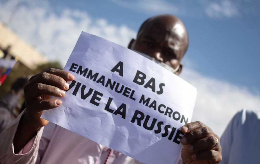Photo Afrique Macron vive la Russie